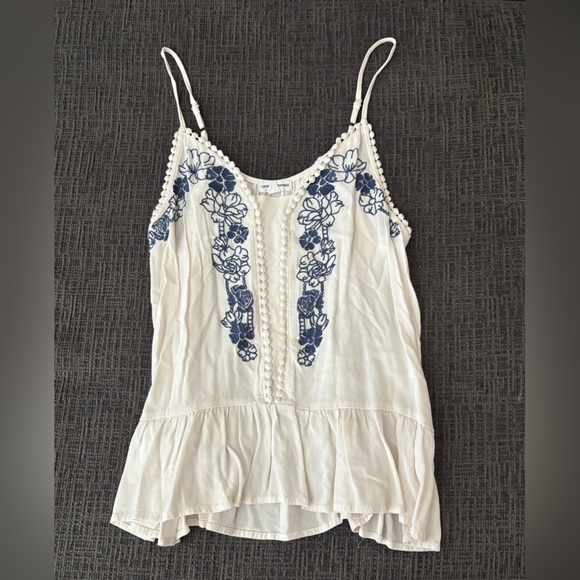 Love on a Hanger White Camisole with Blue Embroidery - Picture 1 of 2